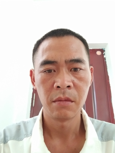 寻爱的第一张照片--东山交友网