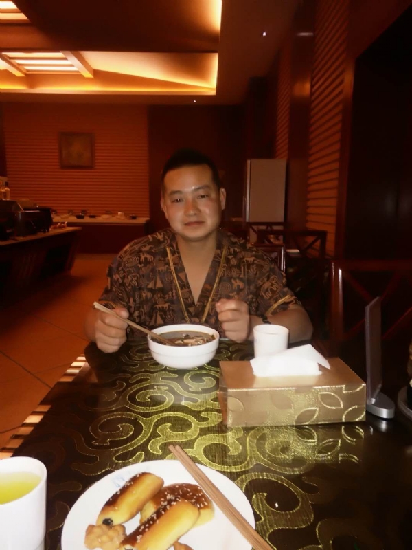 会飞的鱼的第一张照片--东山交友网
