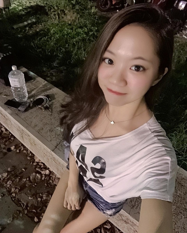 欣欣的第一张照片--东山交友网