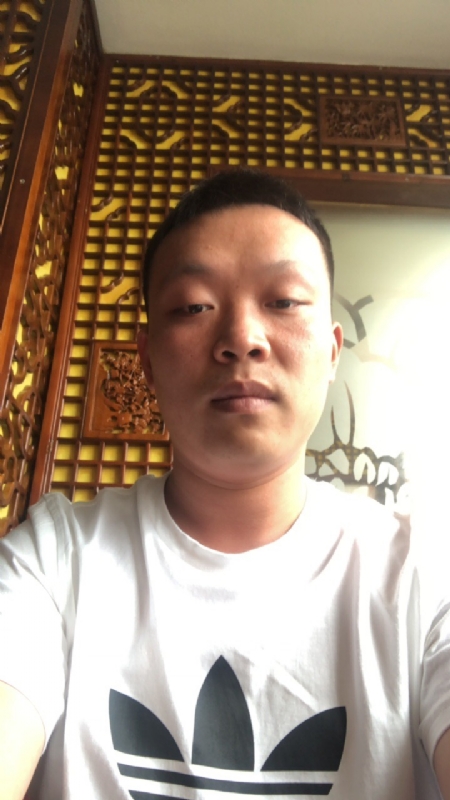 唐子龙的第一张照片--东山交友网
