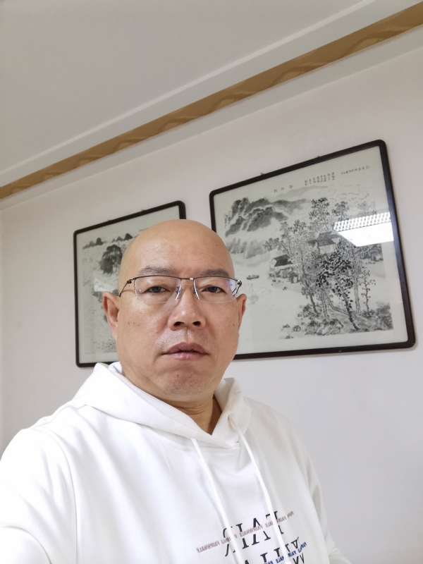 光头博士的第一张照片--东山交友网