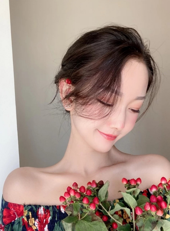 小诗vanessa的第二张照片--东山交友网