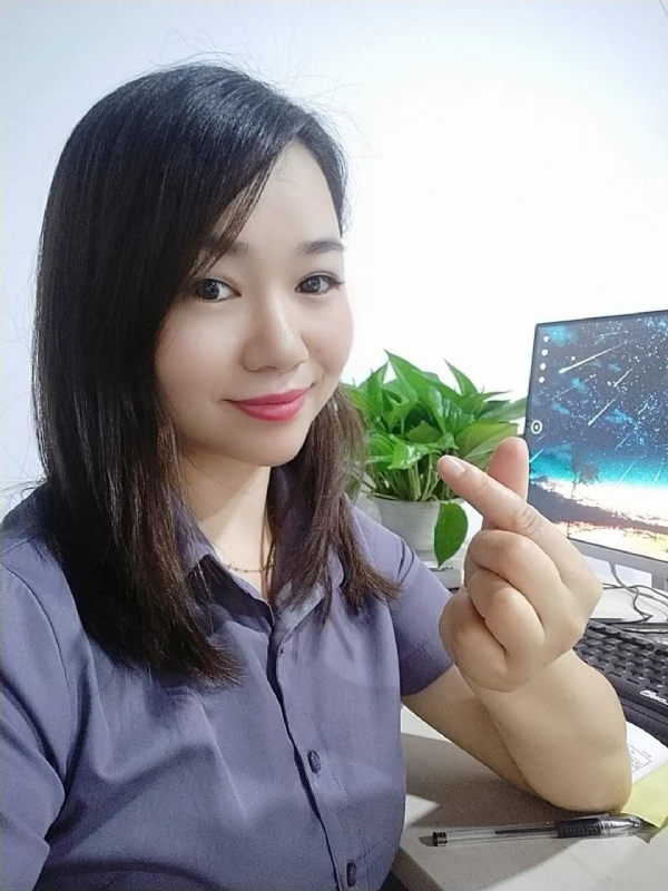 邱思敏的第一张照片--东山交友网