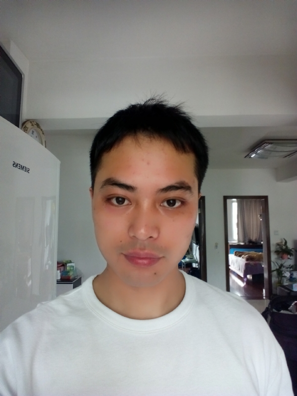 即时我也的第一张照片--东山交友网