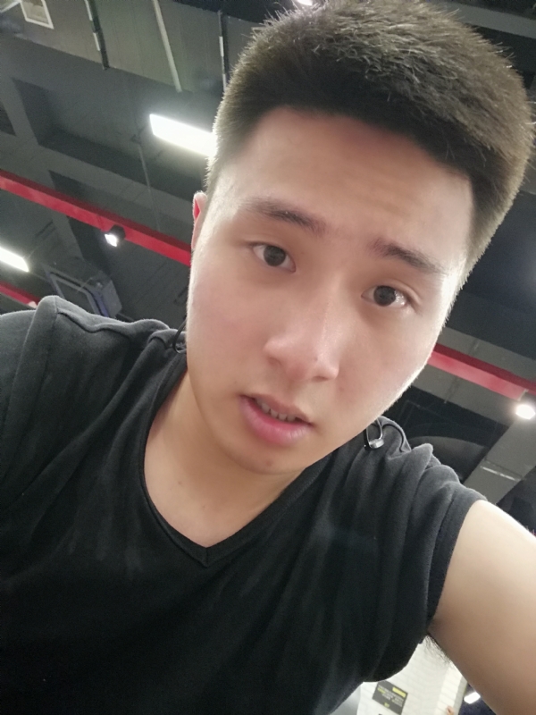 江南的雨的第一张照片--东山交友网