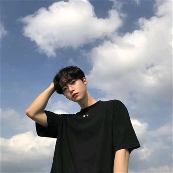 不忘初心的第一张照片--东山交友网