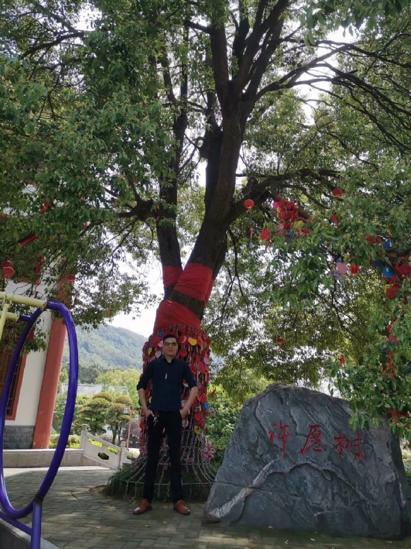 霸气的第一张照片--东山交友网