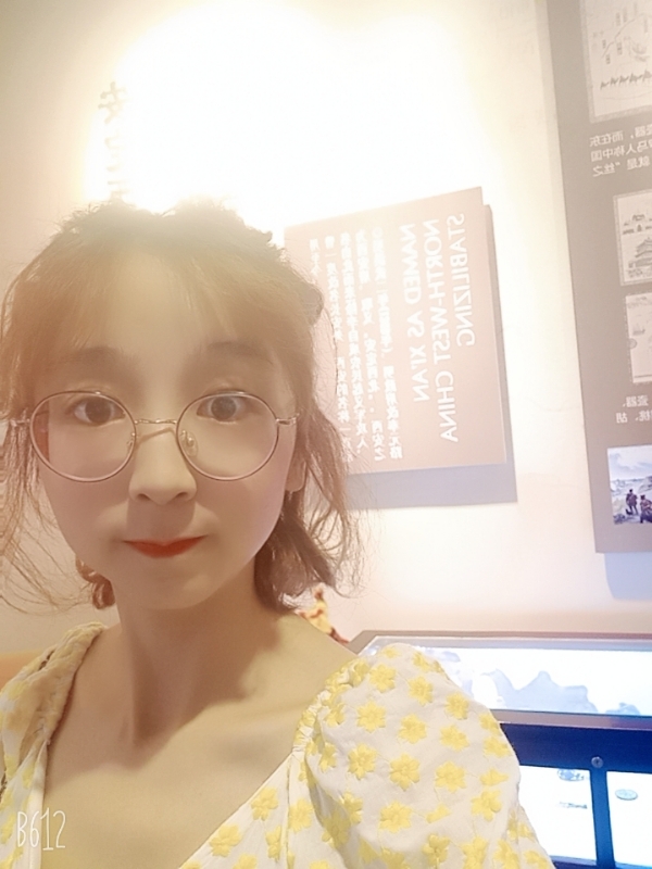 吴小小的第一张照片--东山交友网