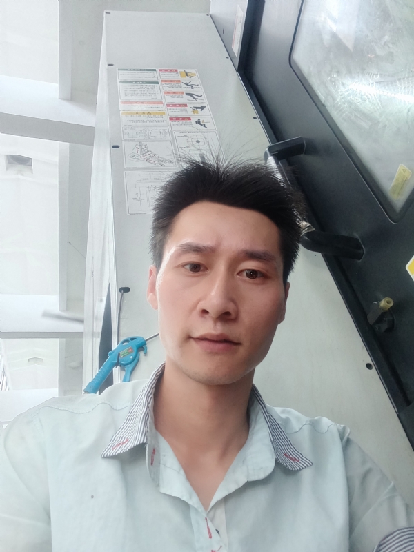 丽影封存的第一张照片--东山交友网