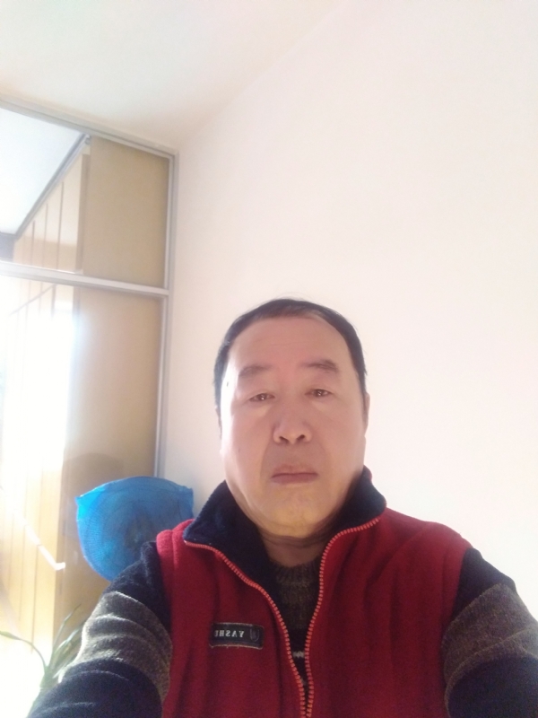 快乐的第一张照片--东山交友网