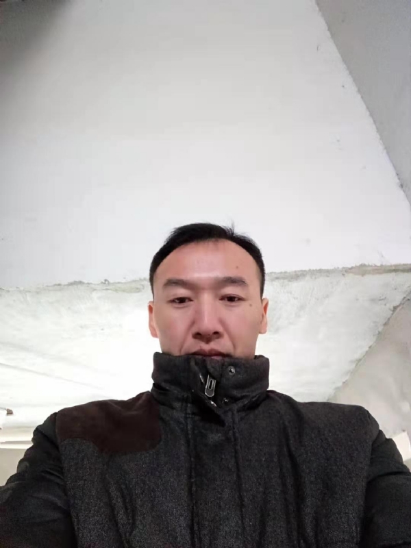 孤狼的第一张照片--东山交友网
