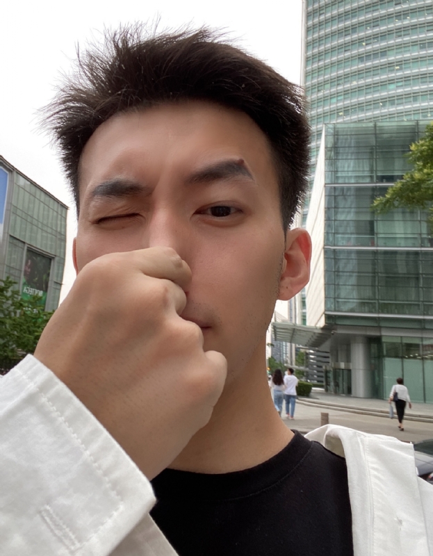 绝世大冤种的第四张照片--东山交友网