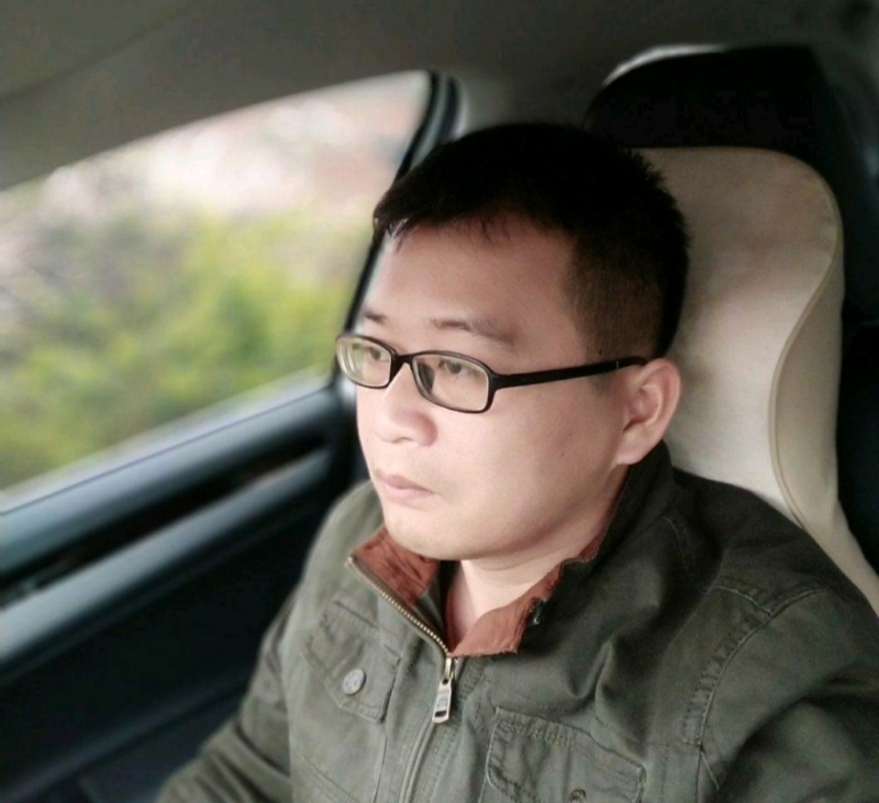海风吹动你的心的第二张照片--东山交友网