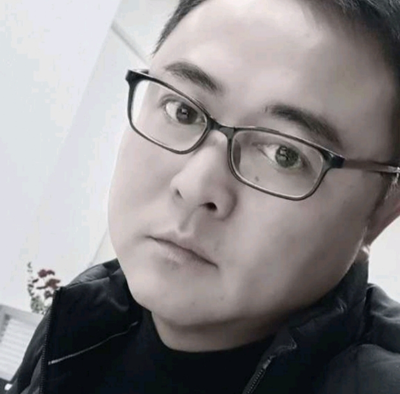 小石头的第一张照片--东山交友网