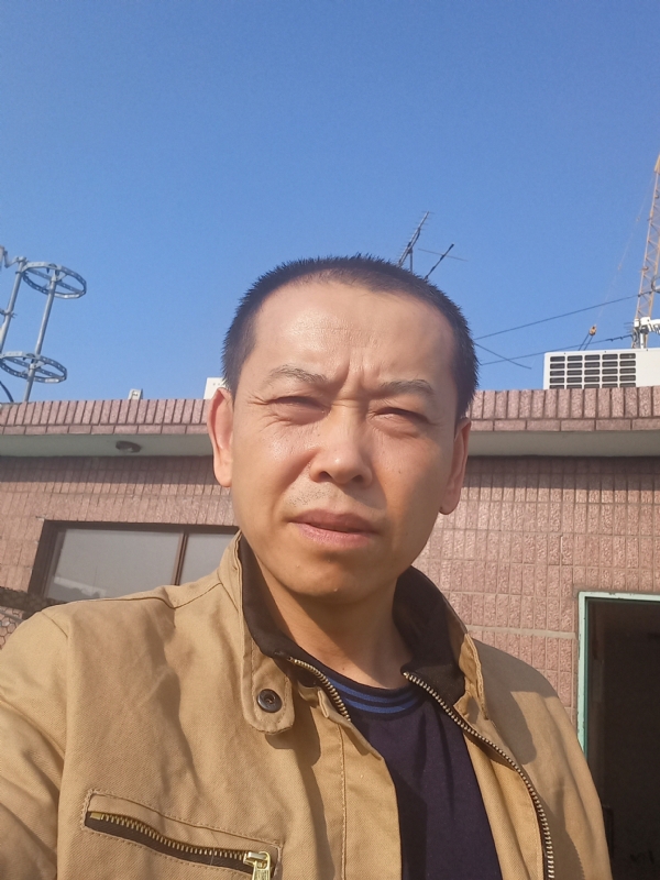红尘逐浪的第一张照片--东山交友网