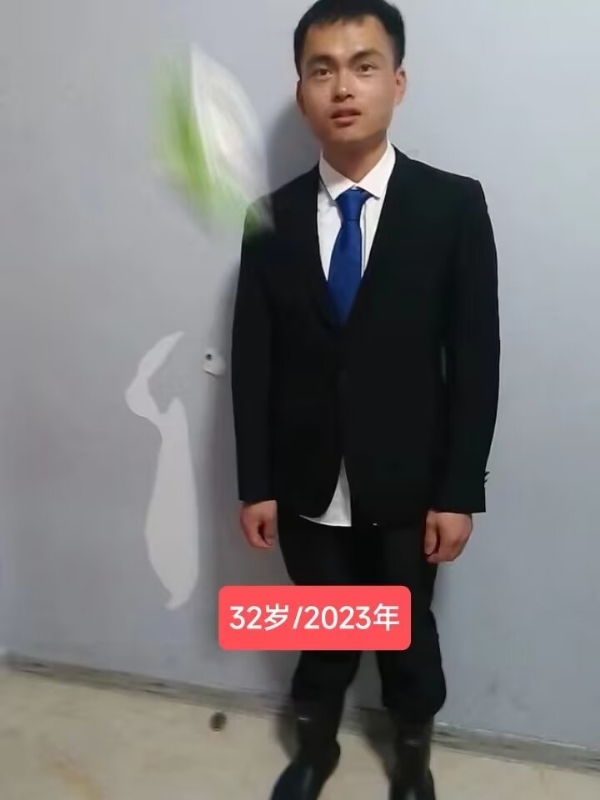 林嘉任的第一张照片--东山交友网