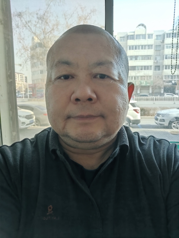 穆萨的第一张照片--东山交友网