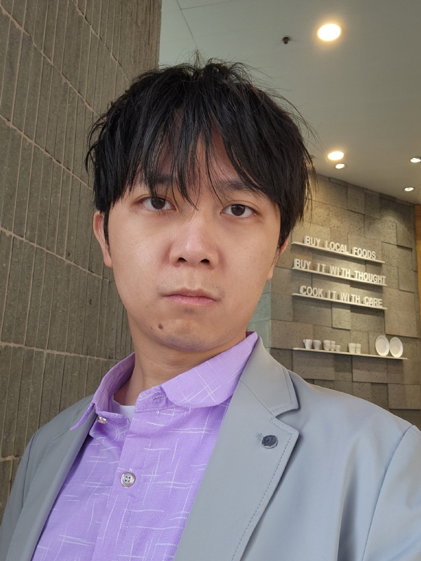 钢铁直男的第一张照片--东山交友网