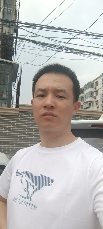 未来的第一张照片--东山交友网