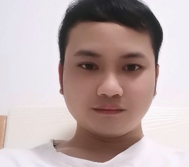 谈笑风生的学长的第三张照片--东山交友网