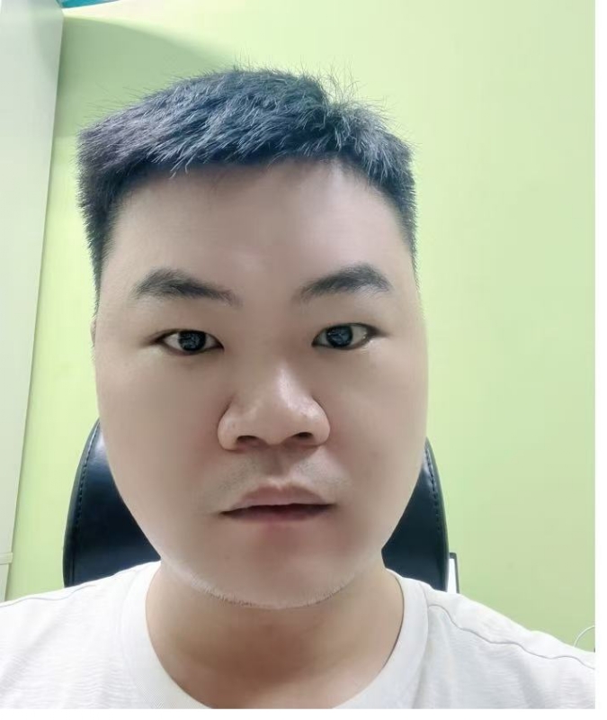 初白的第一张照片--东山交友网