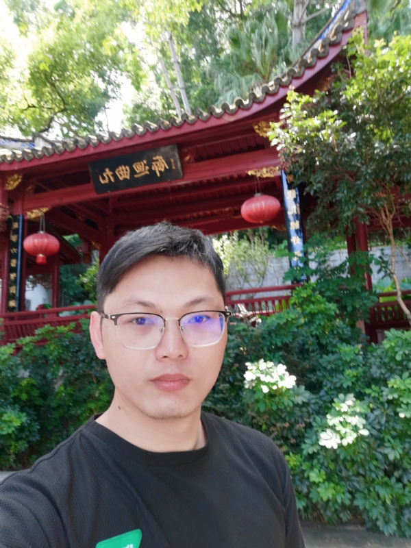 墨枫的第一张照片--东山交友网