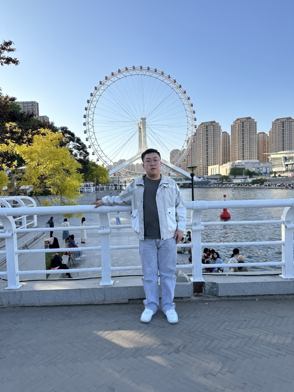 沐沐的第一张照片--东山交友网